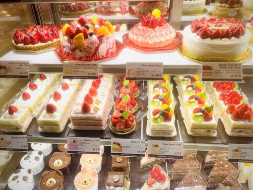 Display of delicious and pretty cakes.